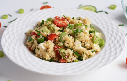 Fitness recept: Svieži bylinkový šalát Tabbouleh s quinoou